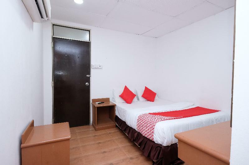 Oyo 715 Mr J Hotel Kota Bharu Exterior photo